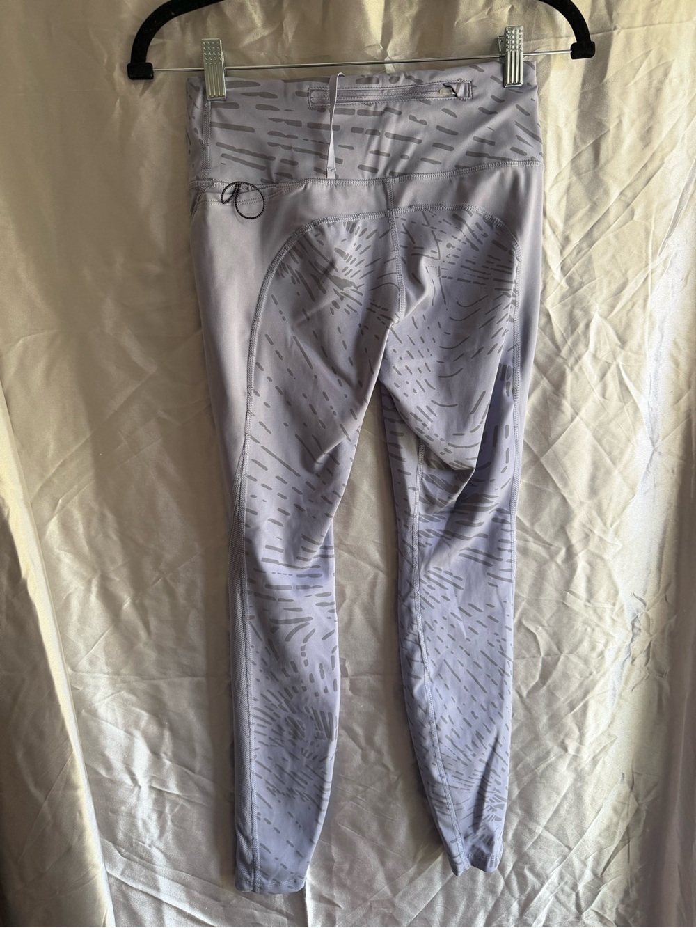 Nike Dry Fit Run Division Fast Reflective Running Leggings Size Small - Picture 4 of 5